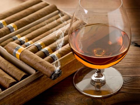 Henri et Victoria Pomade- Cognac and Cuban Cigars